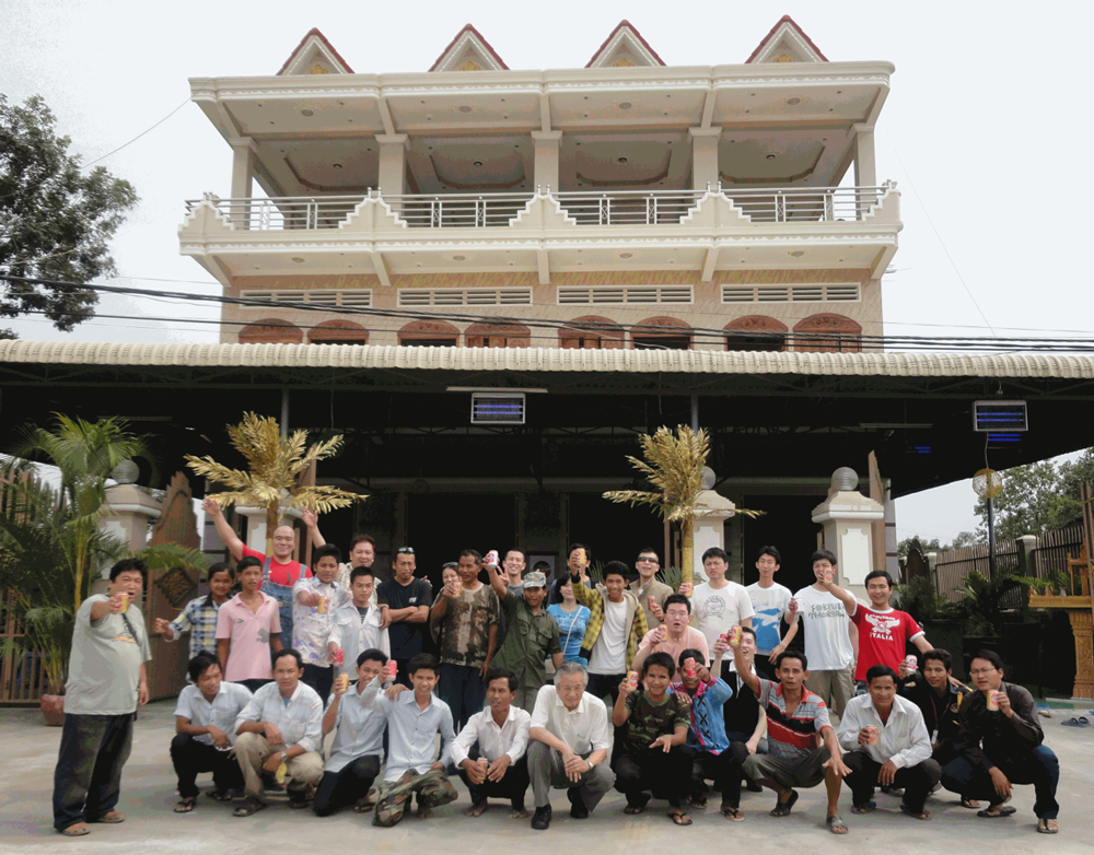 ■４■May ２０１１ Trainees At Golden-Palm Village, Bavet, Cambodia　伊達智行　パールハーバープロダクション　ポーカー　テキサスホールデムポーカー　クリエイティブメディア出版　カジノ　IR